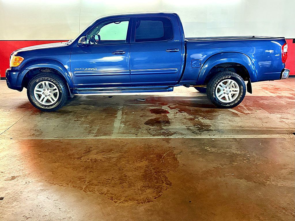 2004 Toyota Tundra Image 4