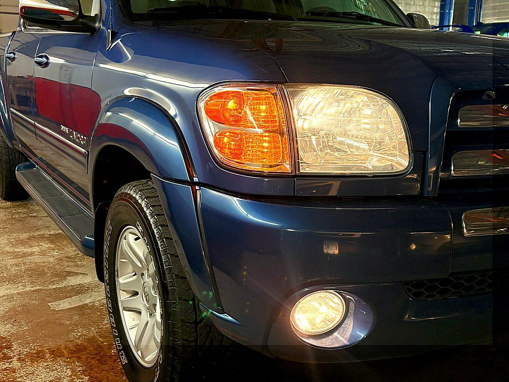 2004 Toyota Tundra Image 28