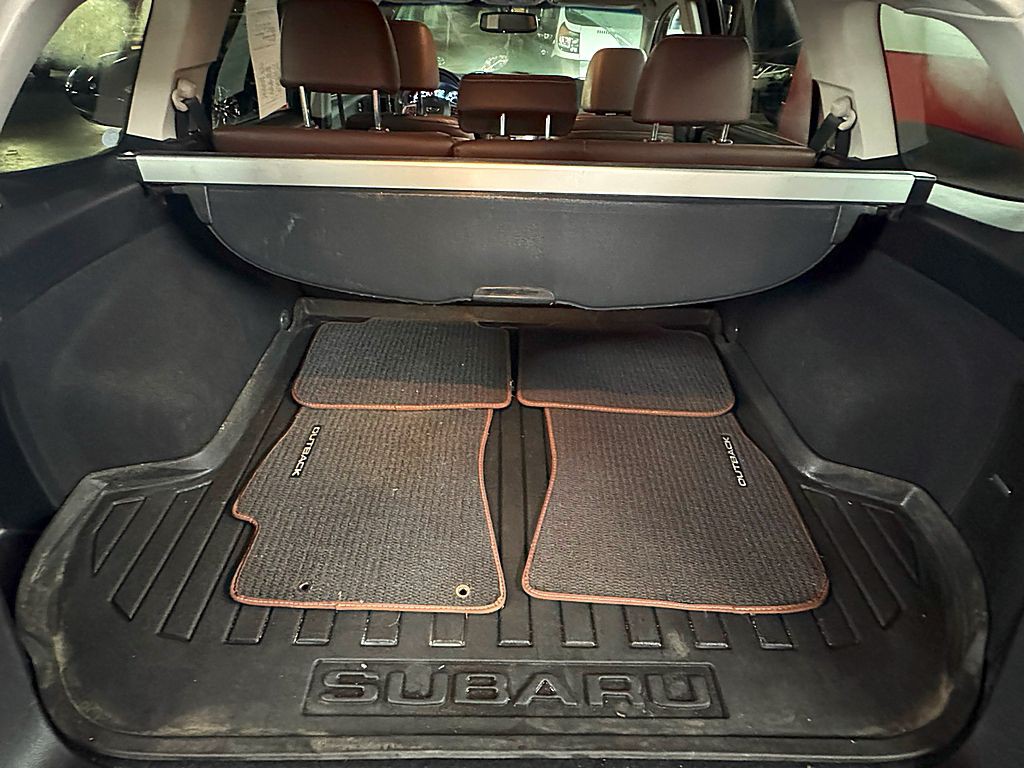 2013 Subaru Outback Image 23