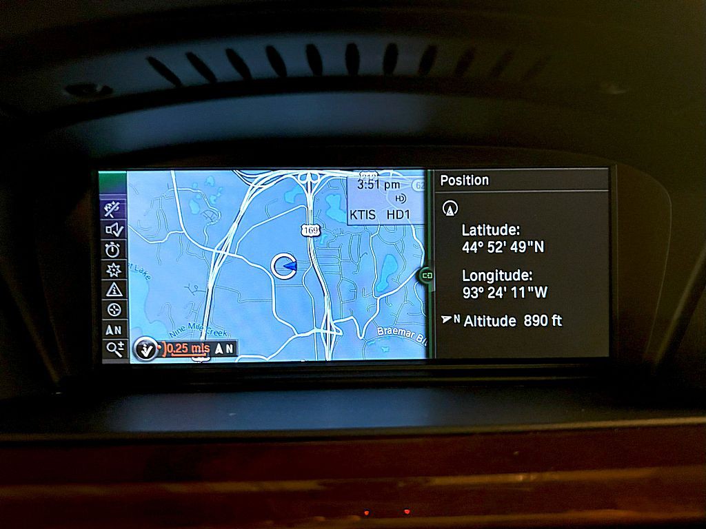 2012 BMW 3 Series Image 16