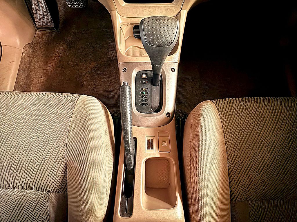 2003 Toyota Rav4 Image 14
