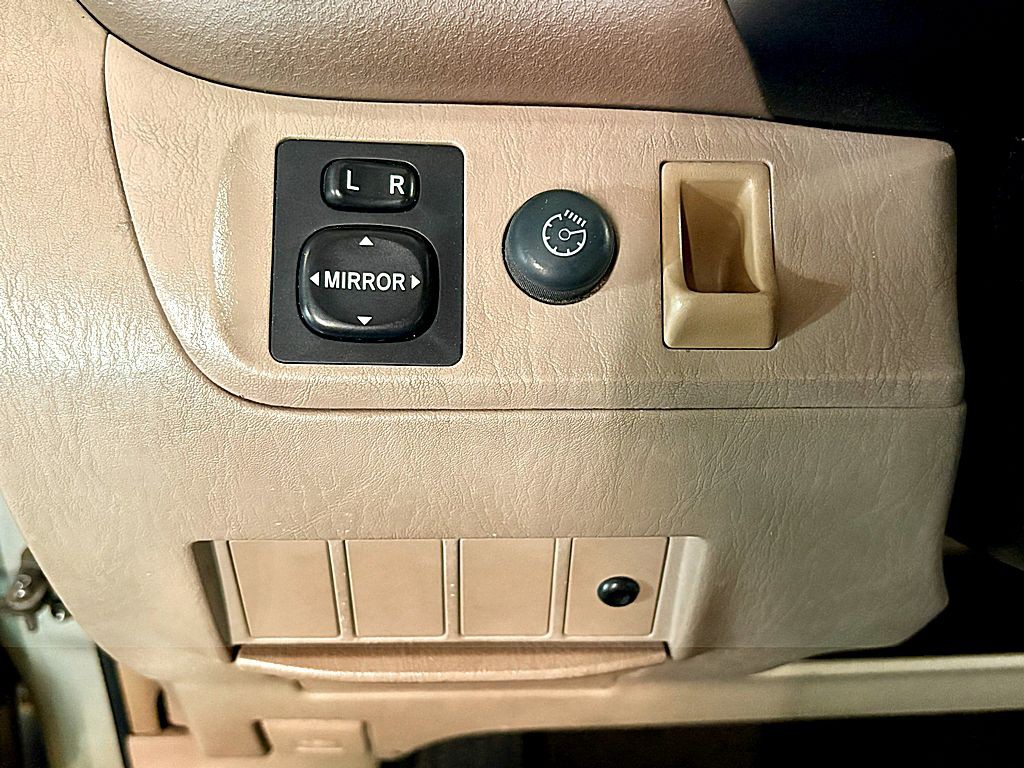 2003 Toyota Rav4 Image 15