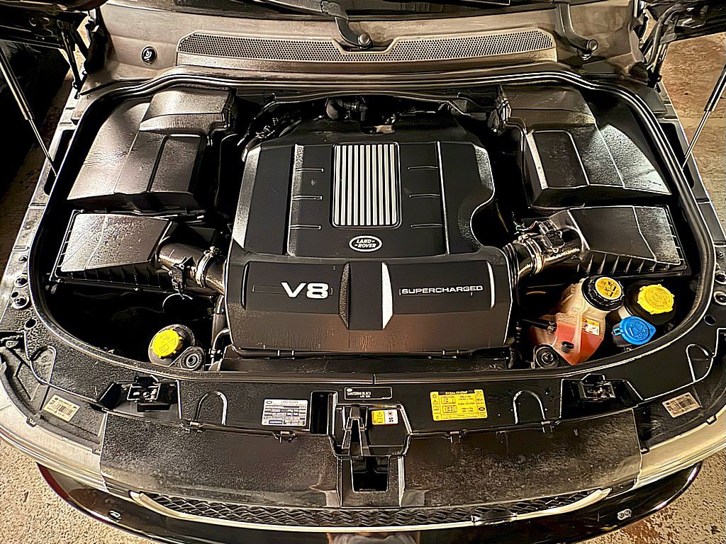 2013 Land Rover Range Rover Sport Image 2
