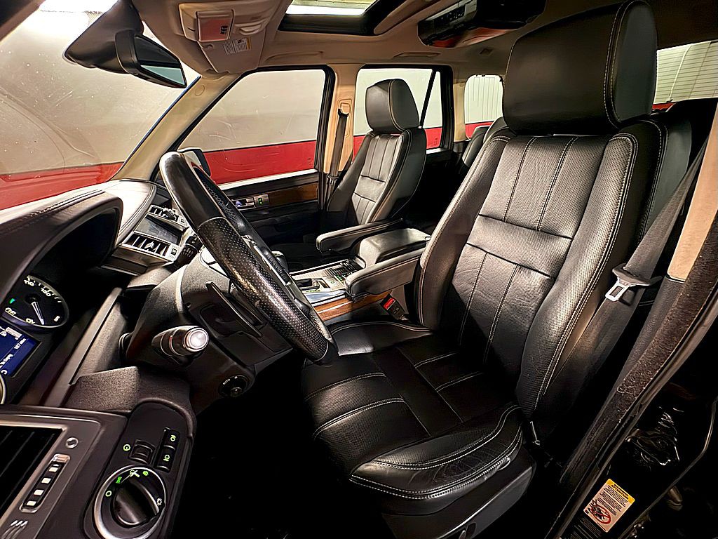 2013 Land Rover Range Rover Sport Image 11