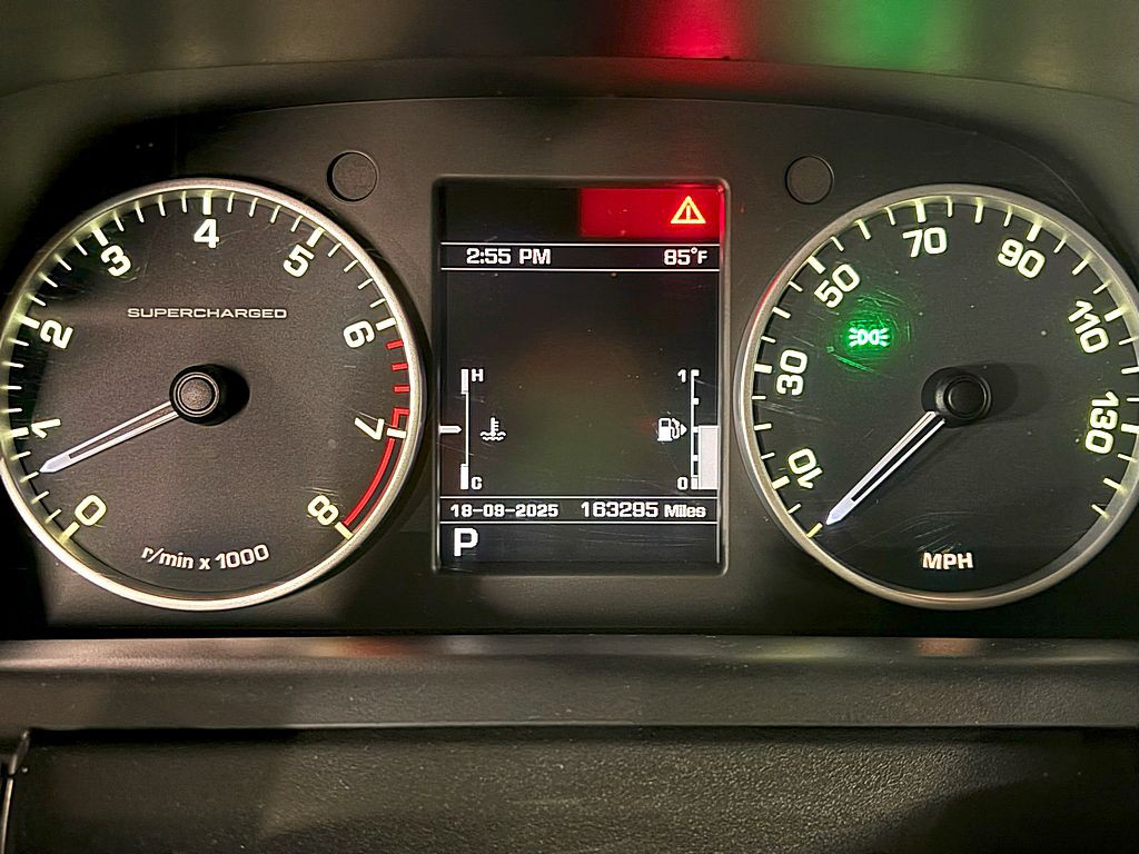 2013 Land Rover Range Rover Sport Image 13