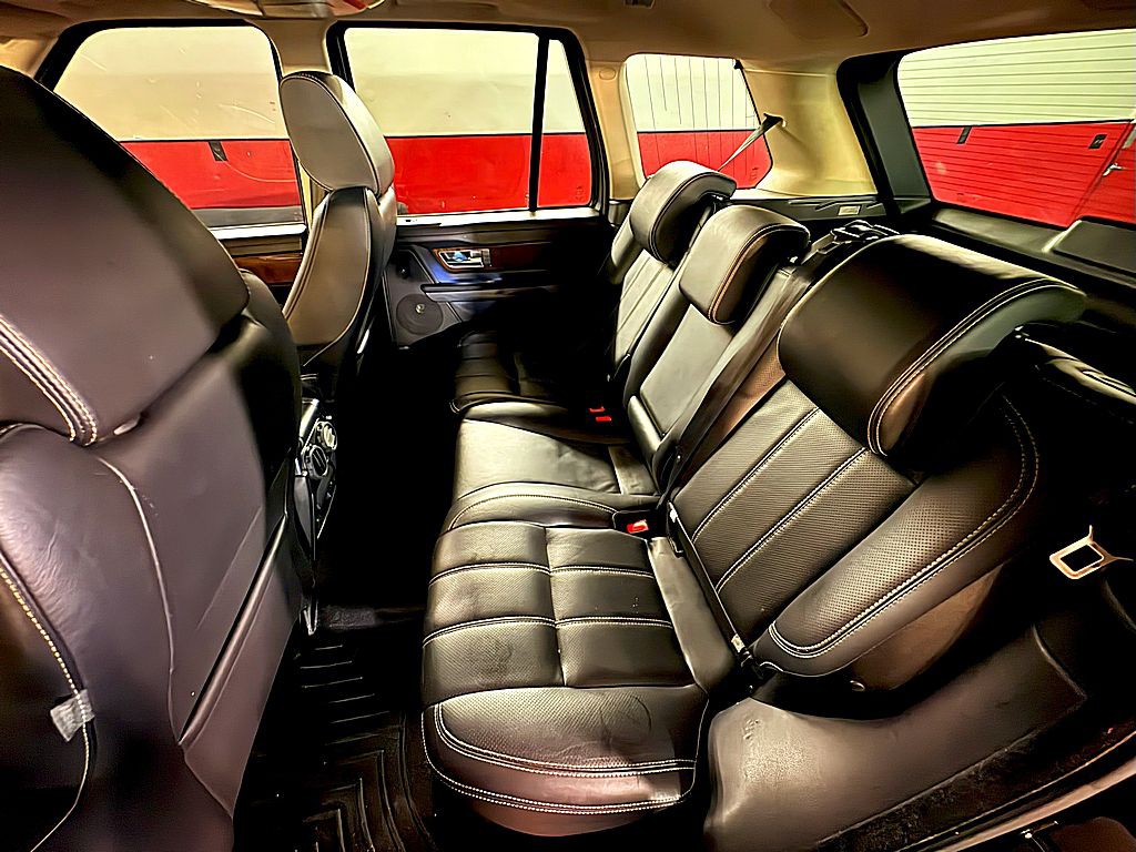 2013 Land Rover Range Rover Sport Image 24