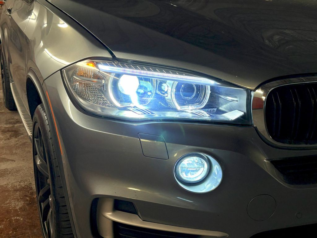 2015 BMW X5 Image 35