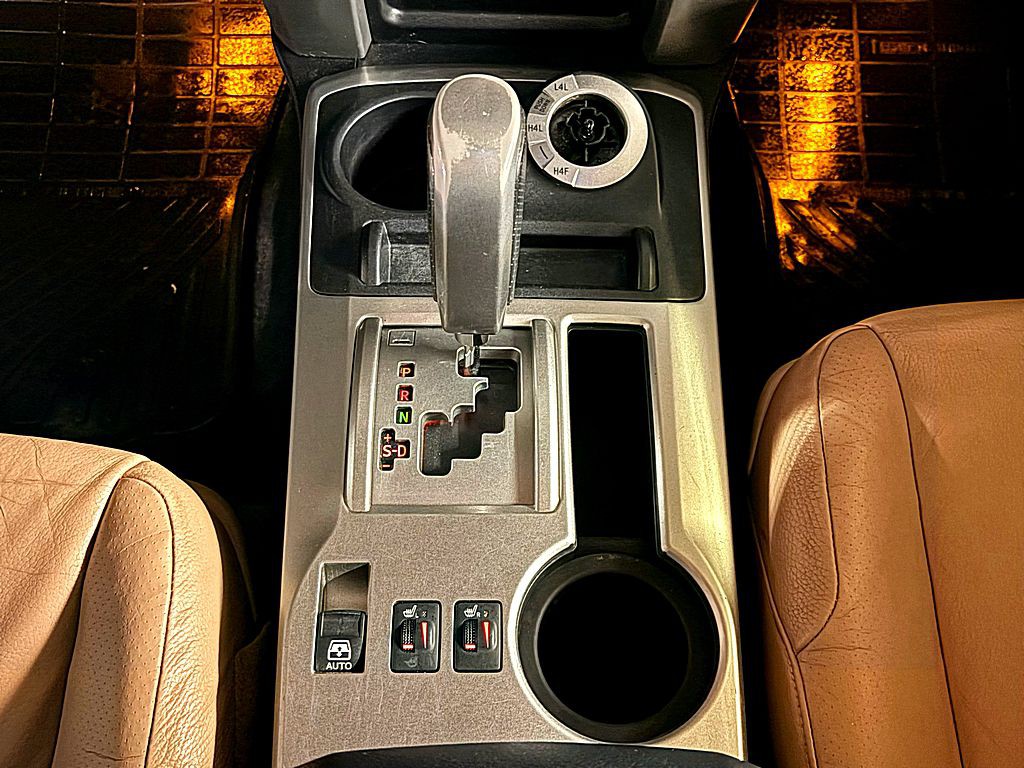 2011 Toyota 4Runner Image 14