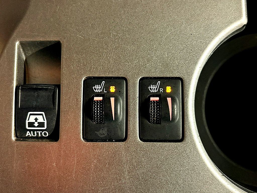 2011 Toyota 4Runner Image 17