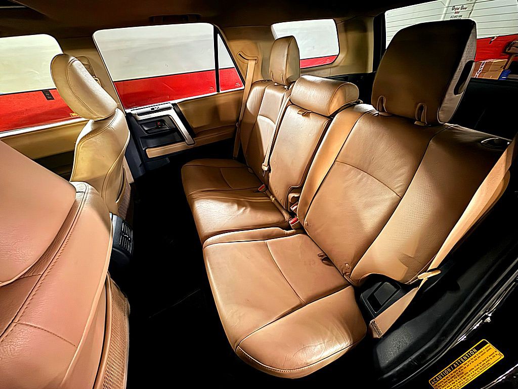 2011 Toyota 4Runner Image 24