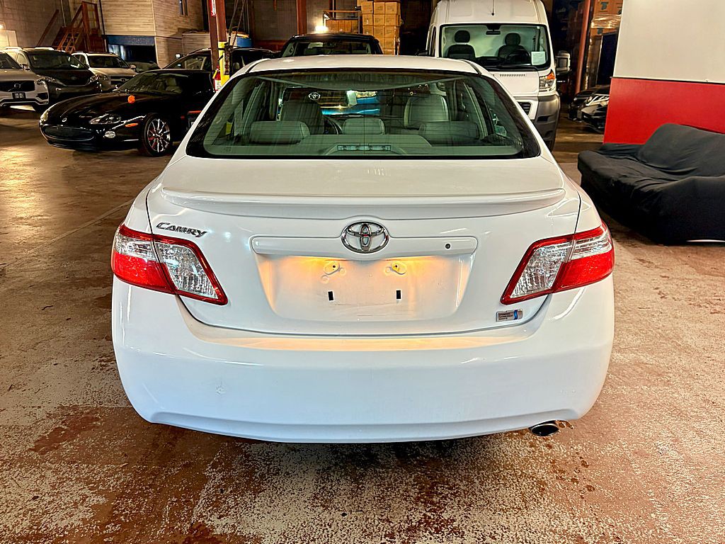 2009 Toyota Camry Image 6