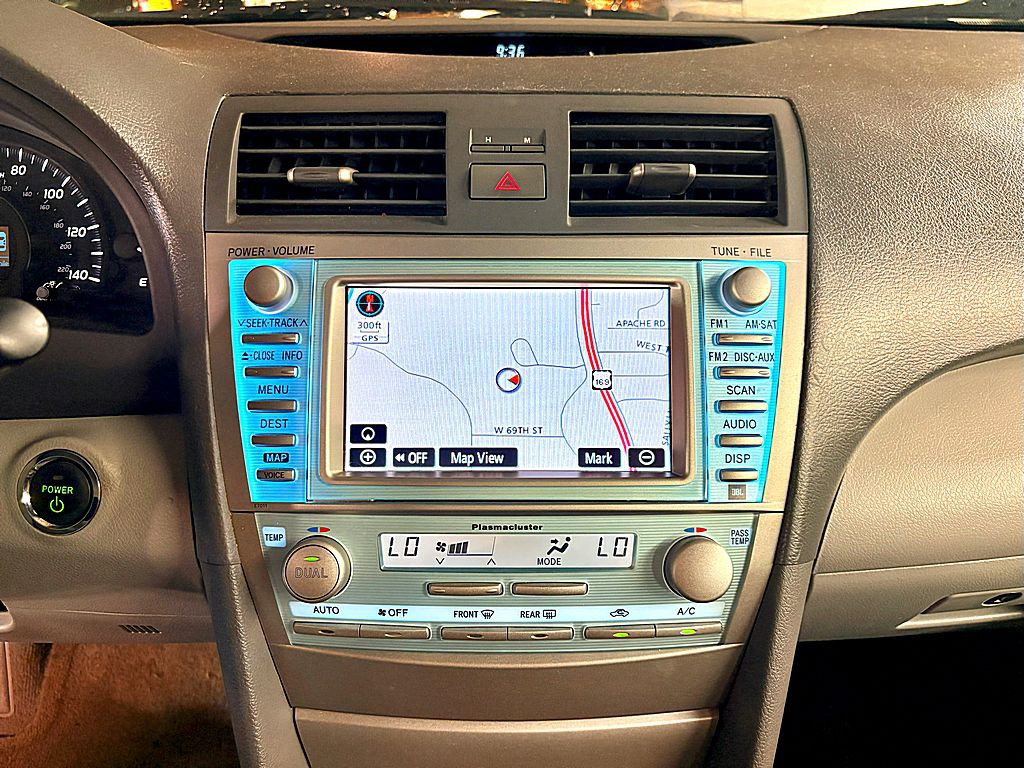 2009 Toyota Camry Image 14