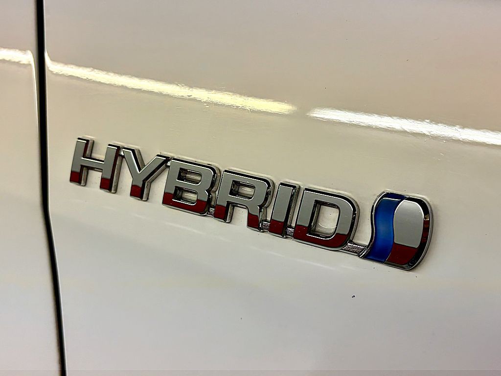 2009 Toyota Camry Image 25