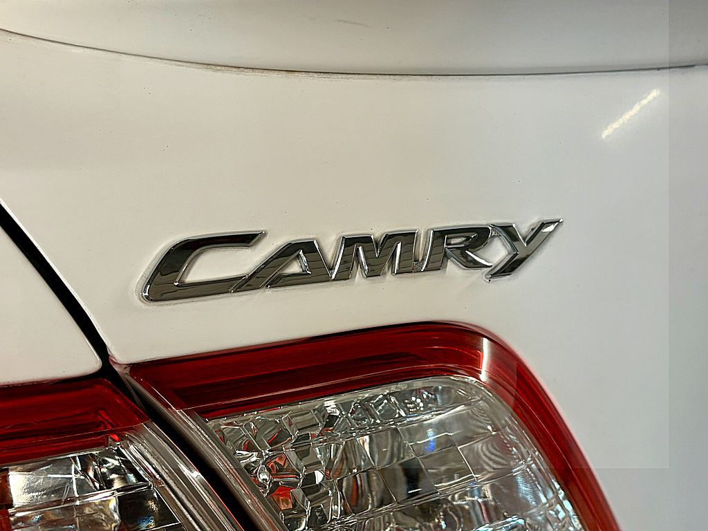 2009 Toyota Camry Image 26