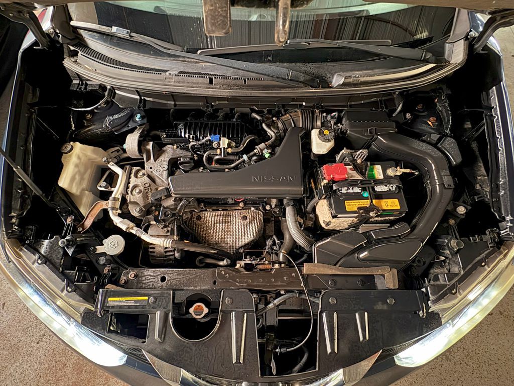 2015 Nissan Rogue Image 2
