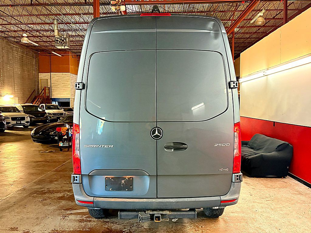 2019 Mercedes-Benz Sprinter Image 6