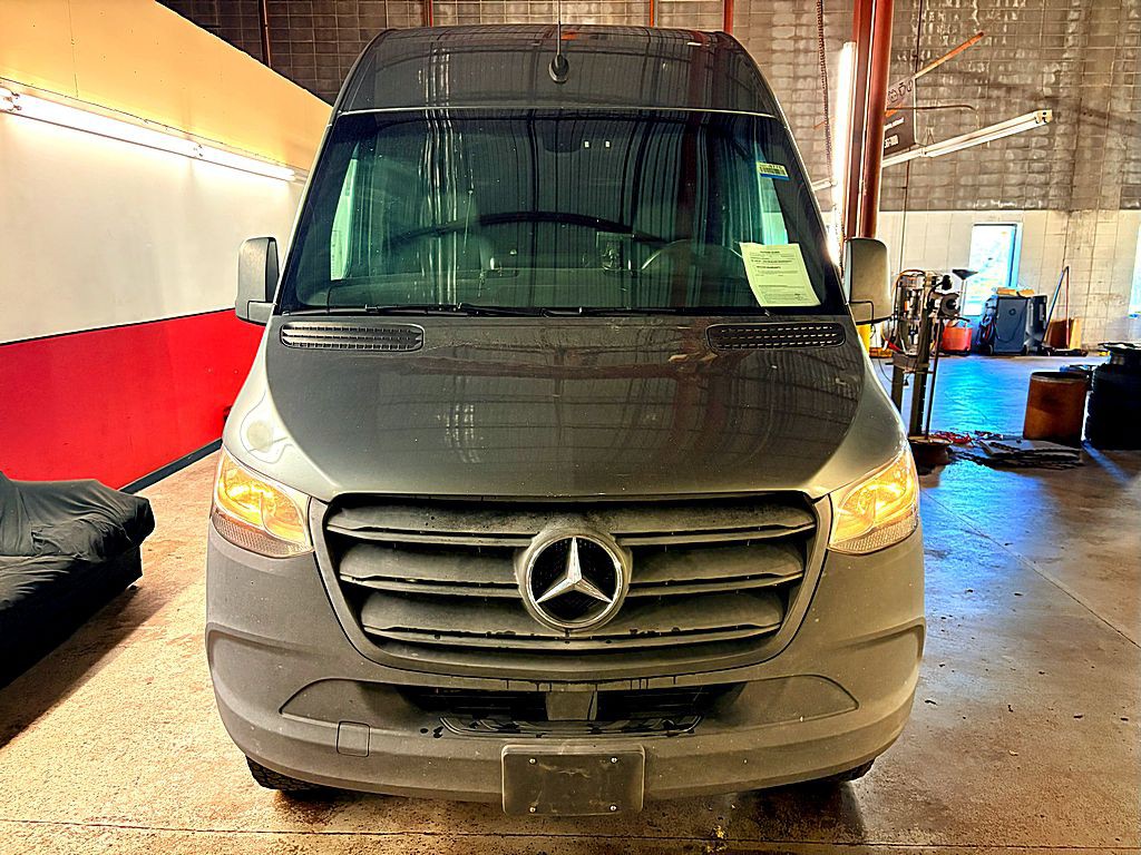 2019 Mercedes-Benz Sprinter Image 9