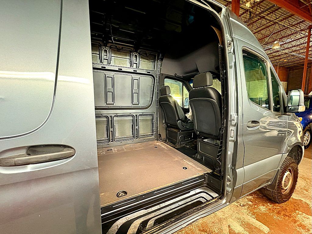 2019 Mercedes-Benz Sprinter Image 22