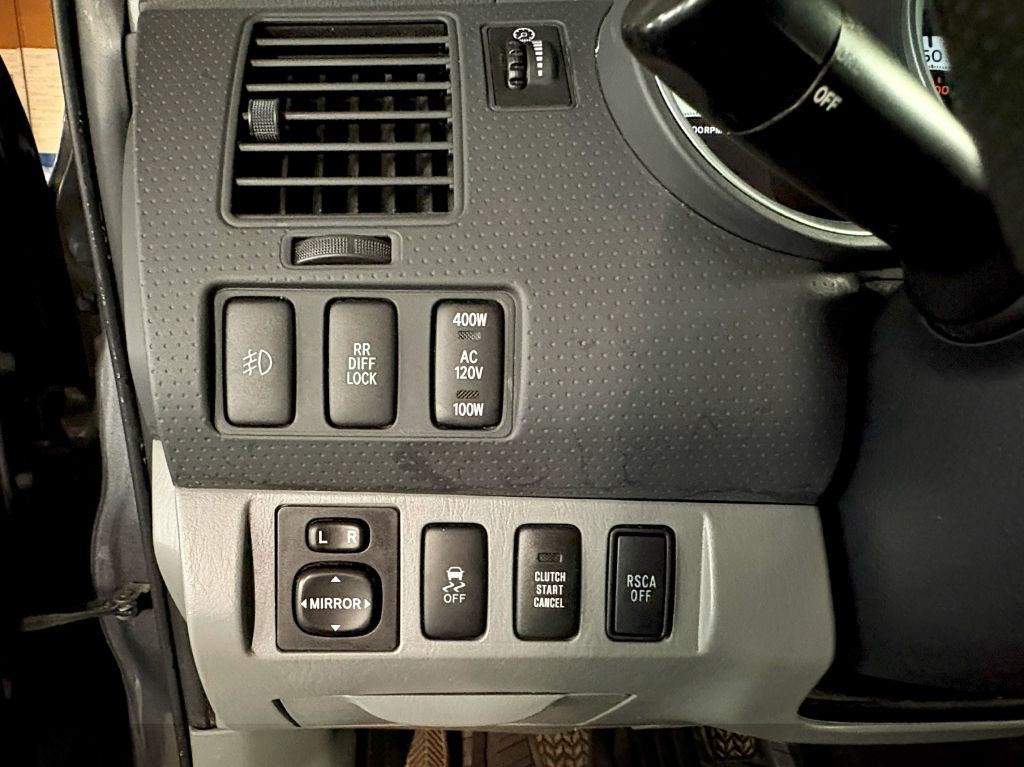 2013 Toyota Tacoma Image 16