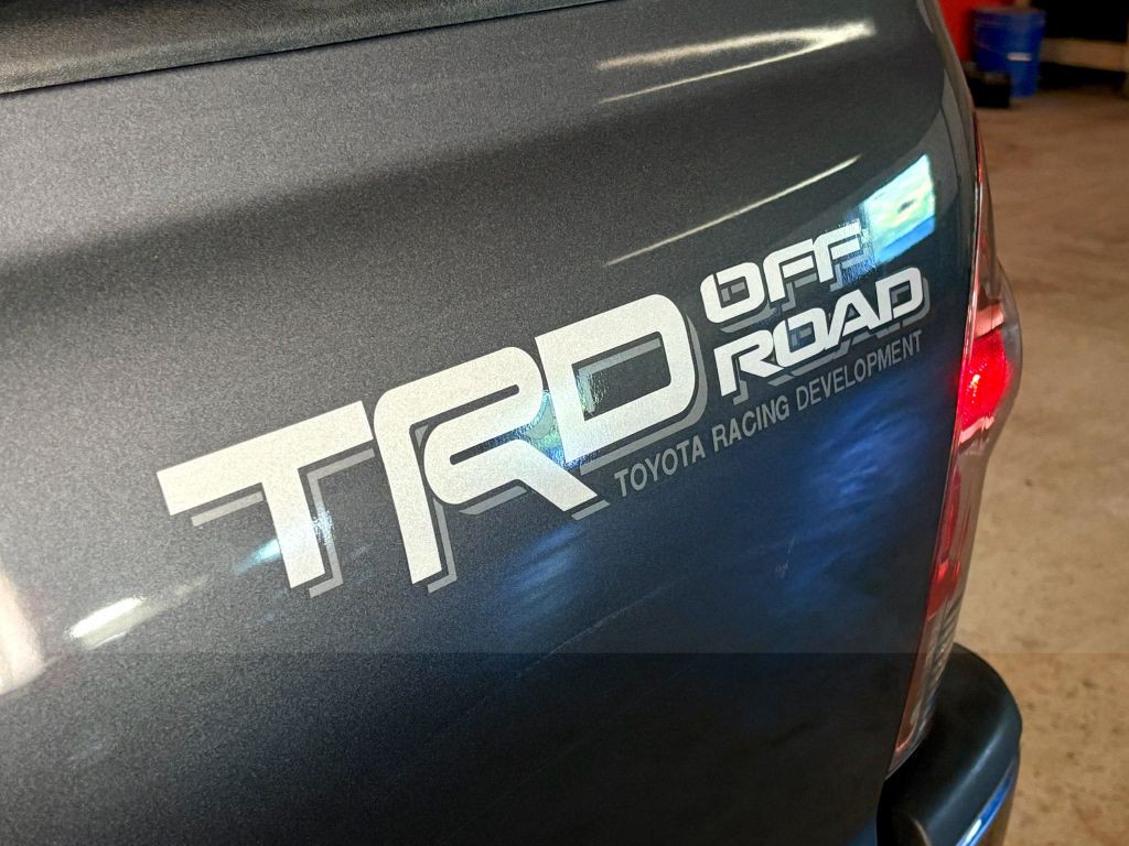 2013 Toyota Tacoma Image 25