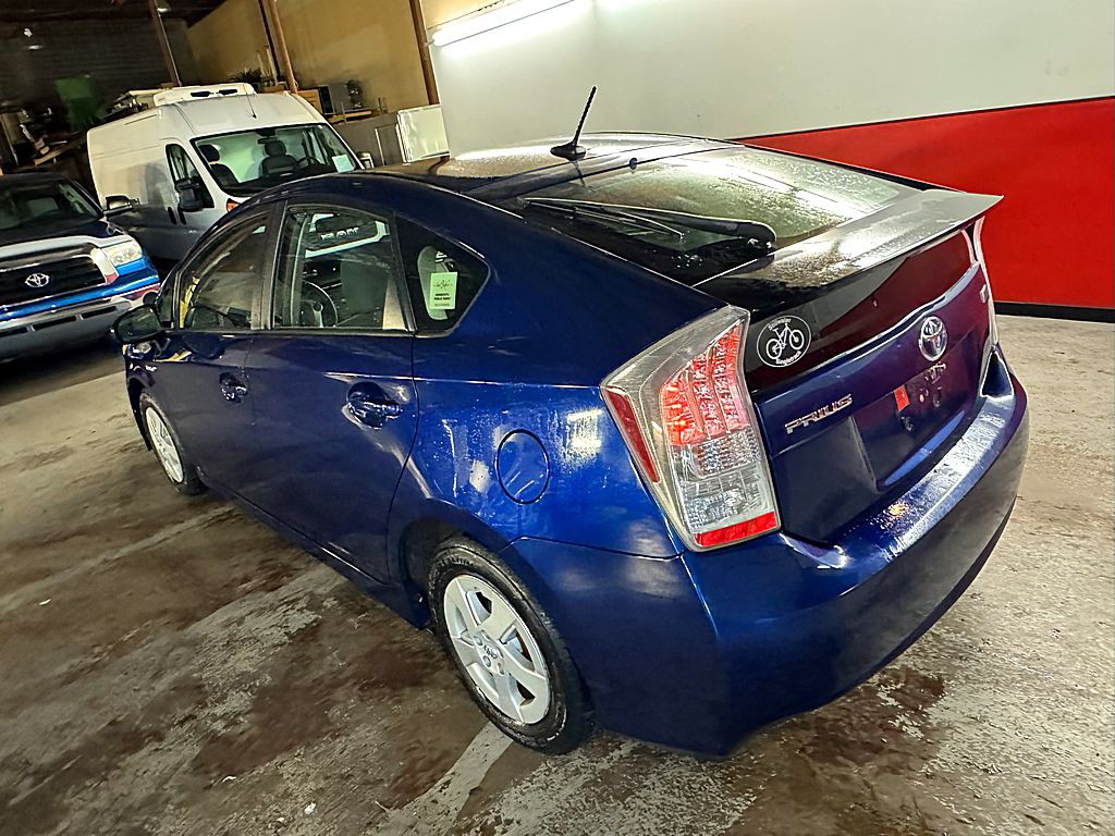 2011 Toyota Prius Image 5