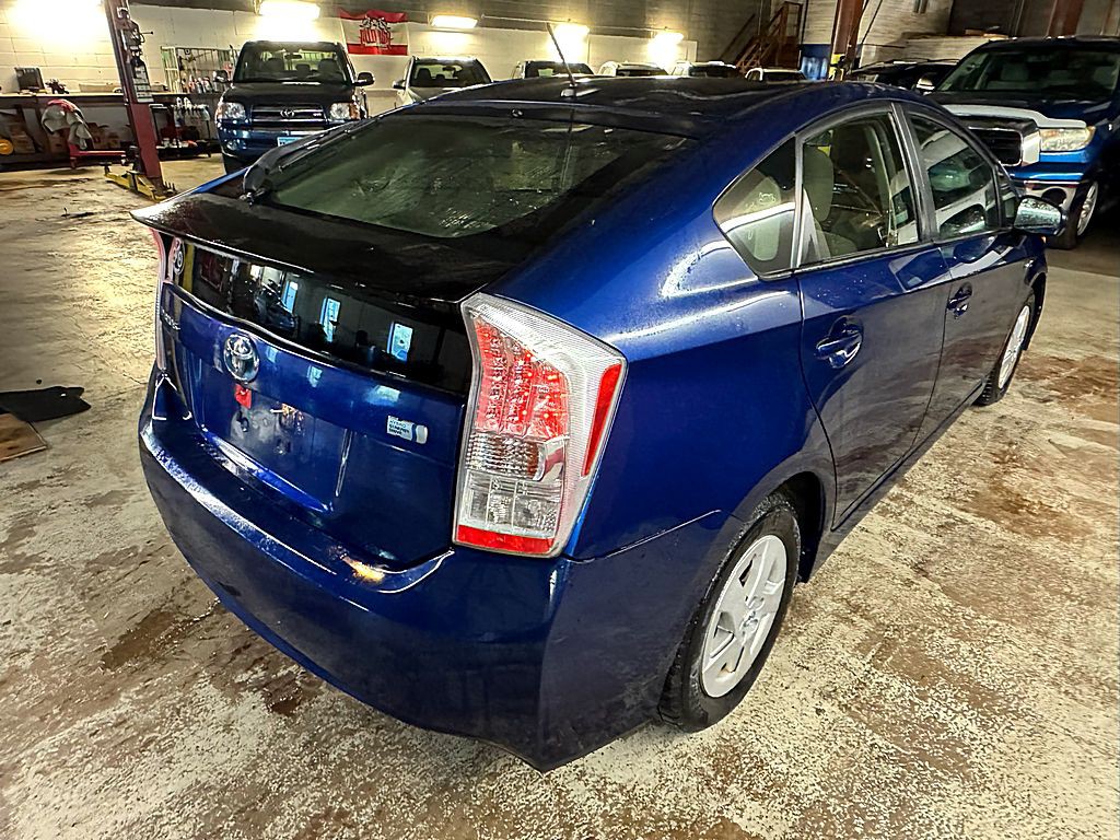 2011 Toyota Prius Image 7