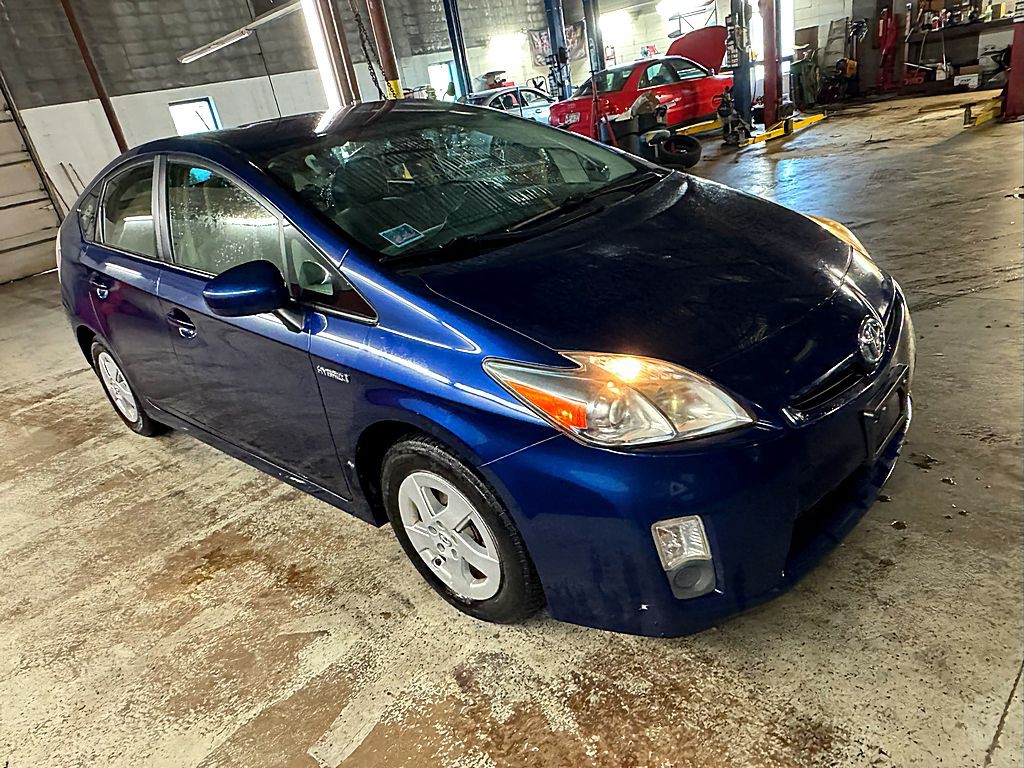 2011 Toyota Prius Image 8