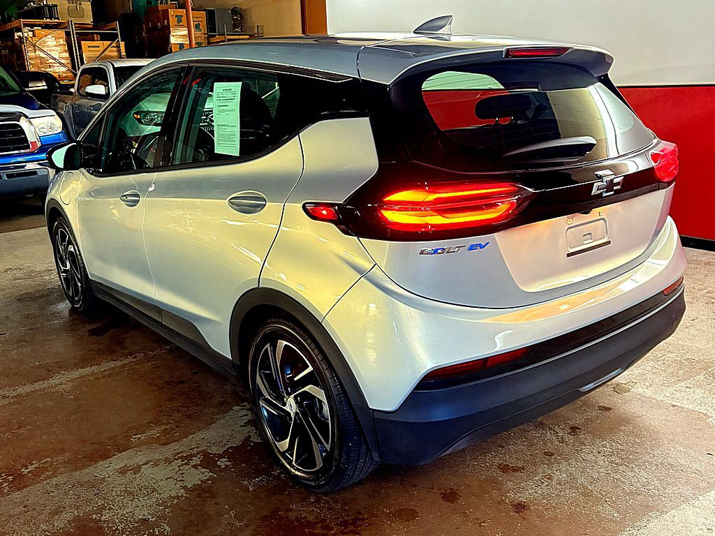 2023 Chevrolet Bolt EV Image 5