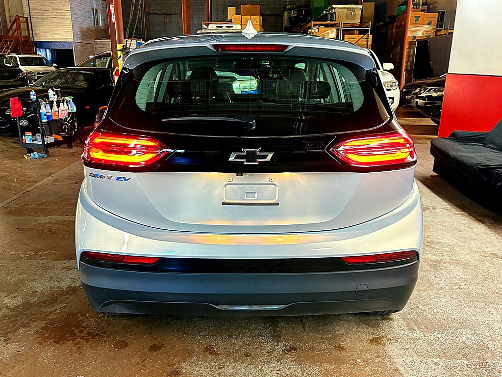 2023 Chevrolet Bolt EV Image 6
