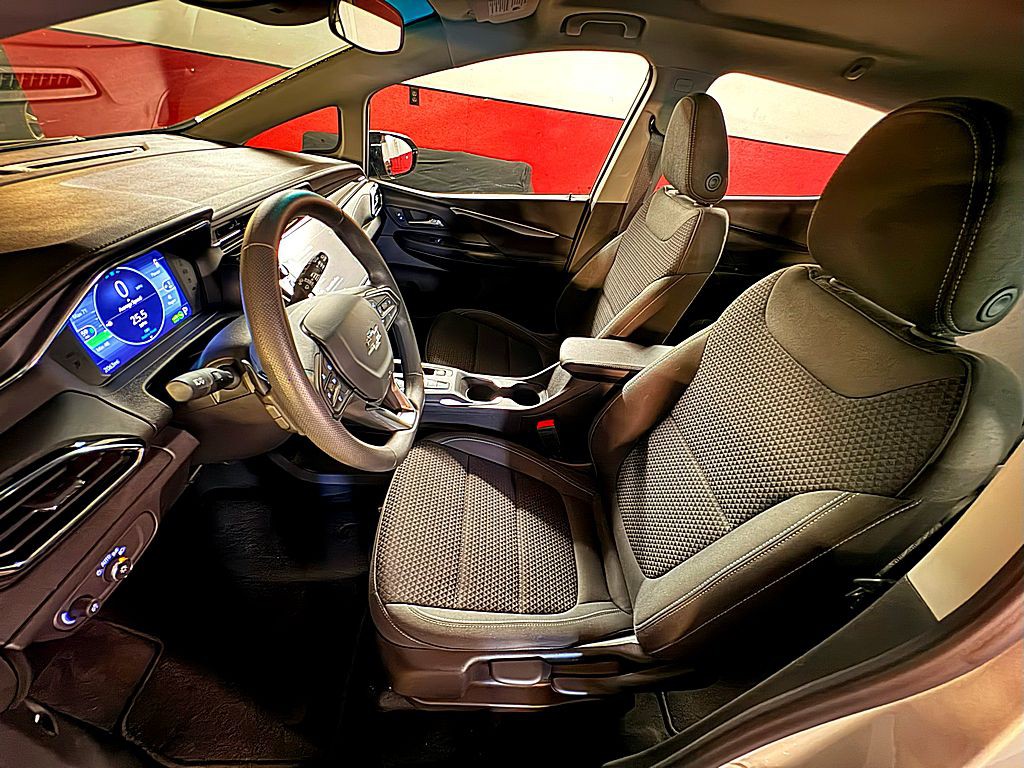 2023 Chevrolet Bolt EV Image 10