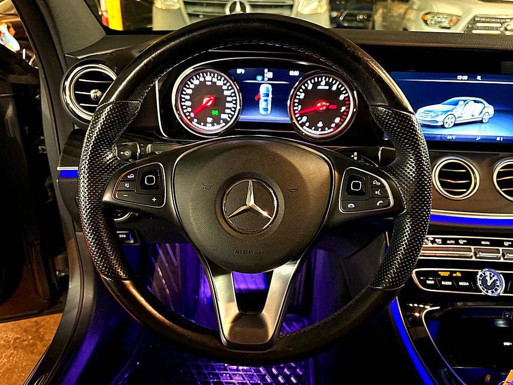 2017 Mercedes-Benz E-Class Image 12