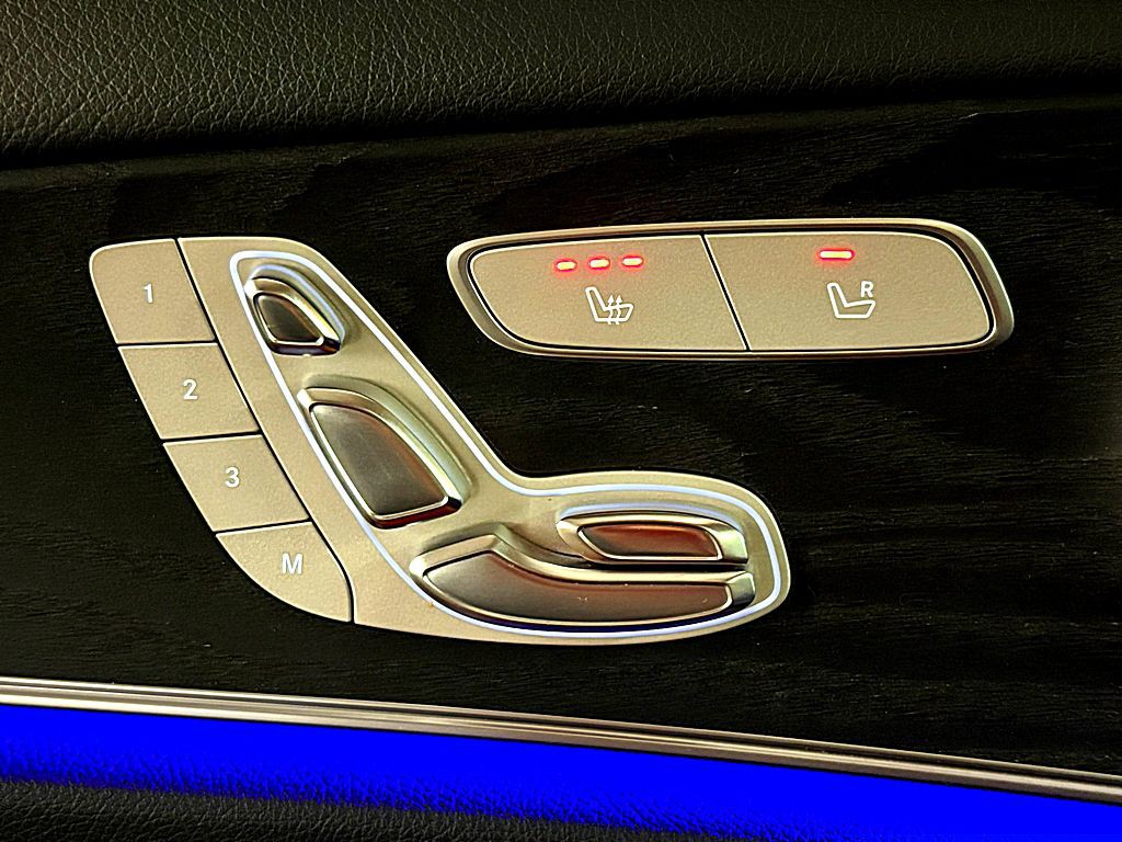 2017 Mercedes-Benz E-Class Image 20