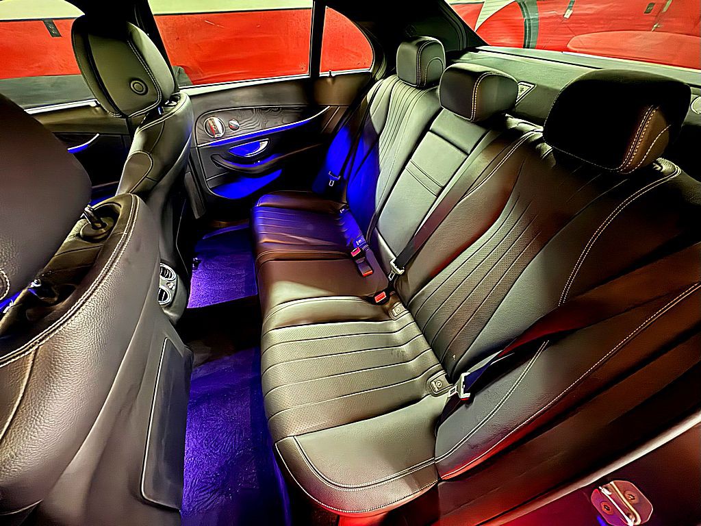 2017 Mercedes-Benz E-Class Image 24