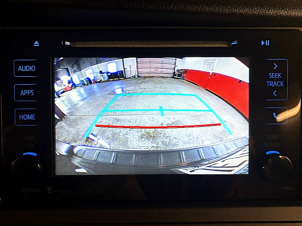 2015 Toyota Sienna Image 13