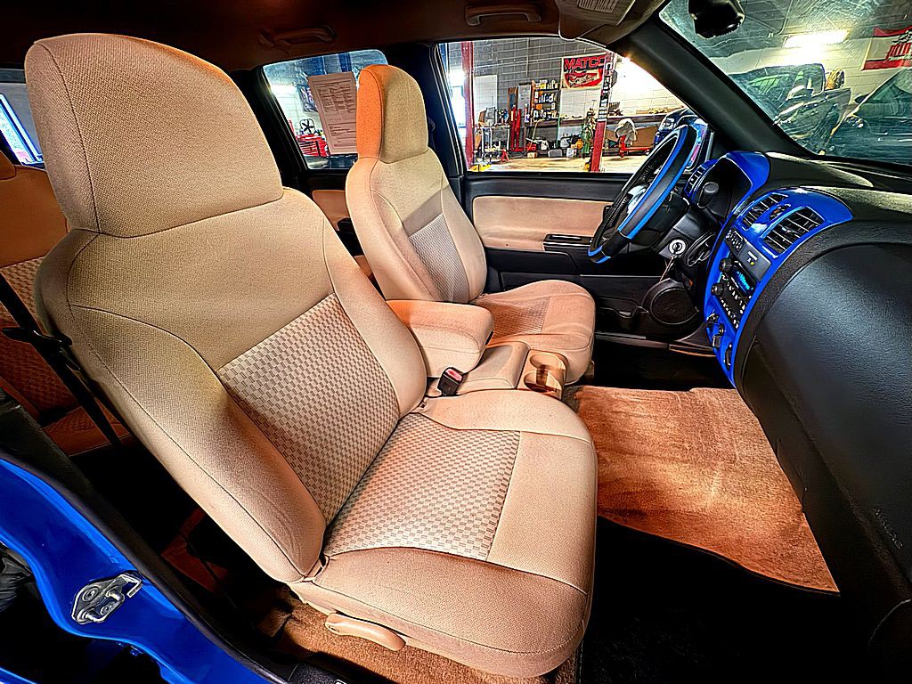 2008 Chevrolet Colorado Image 21