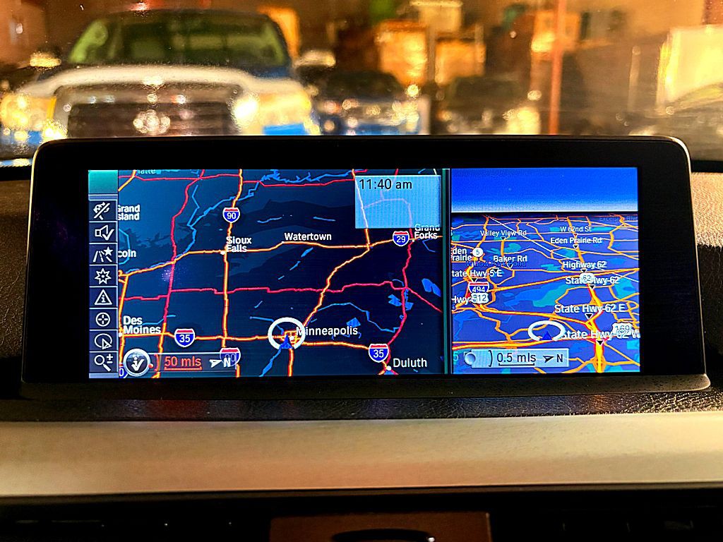 2013 BMW 3 Series Image 16