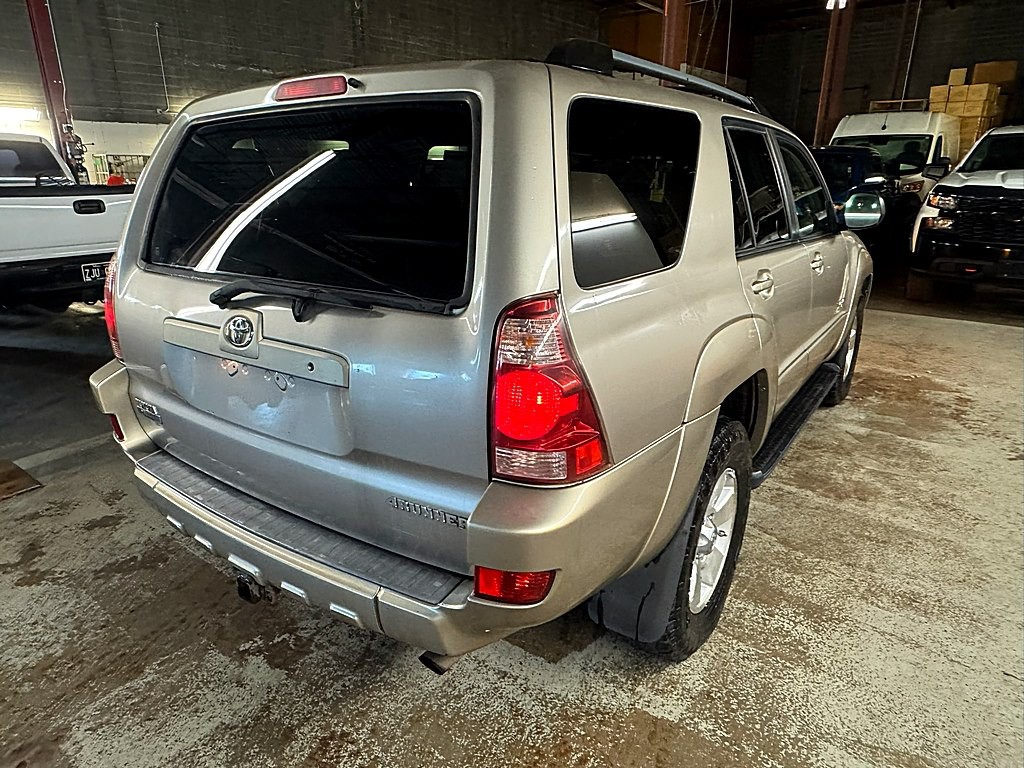 2004 Toyota 4Runner Image 7