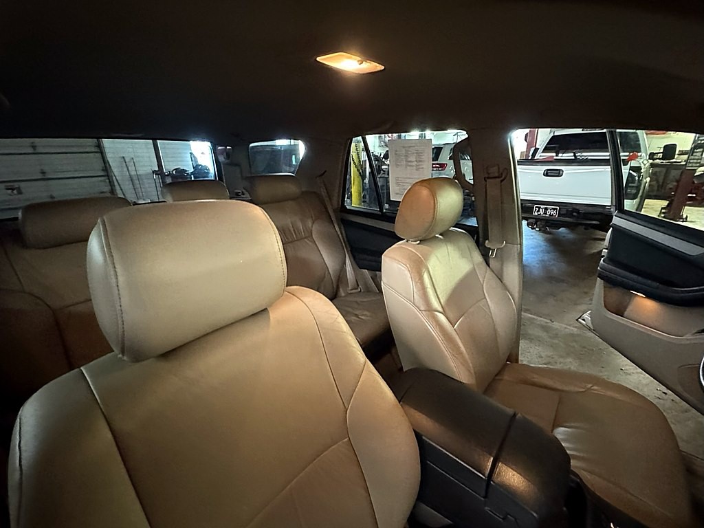 2004 Toyota 4Runner Image 19