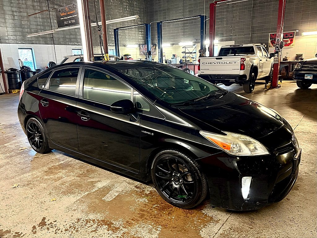 2012 Toyota Prius Image 8