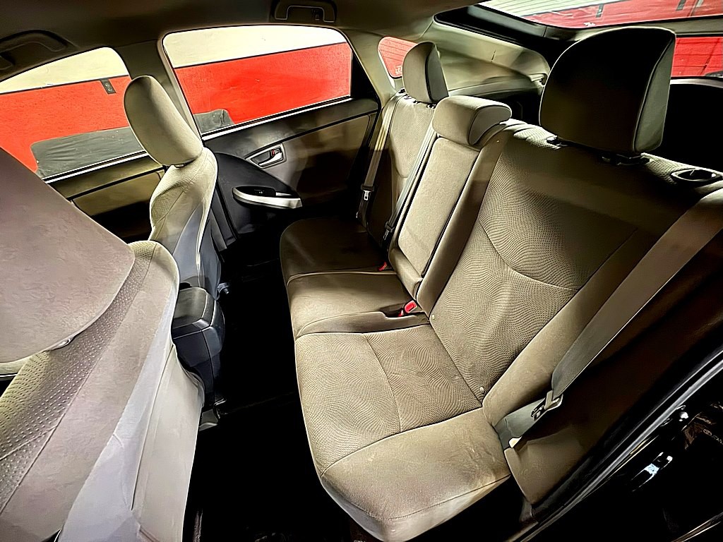 2012 Toyota Prius Image 19