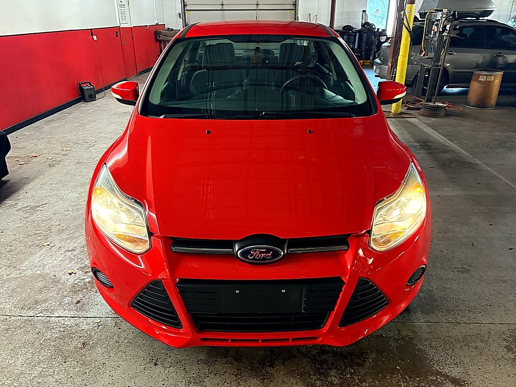 2014 Ford Focus Image 9