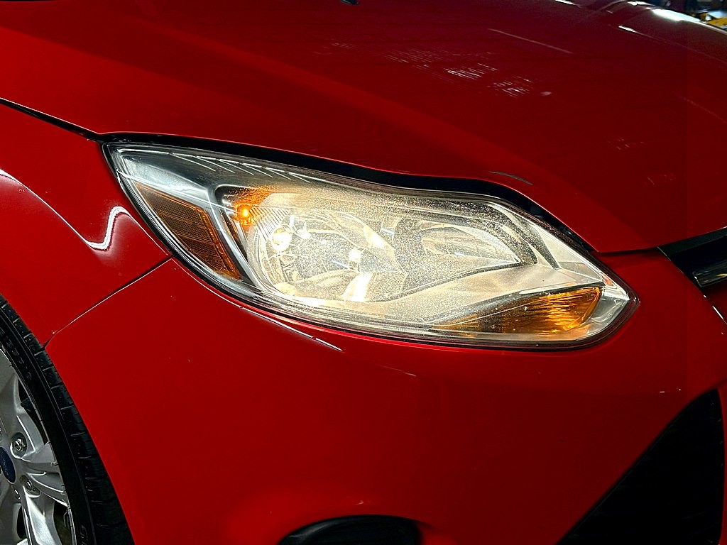 2014 Ford Focus Image 24