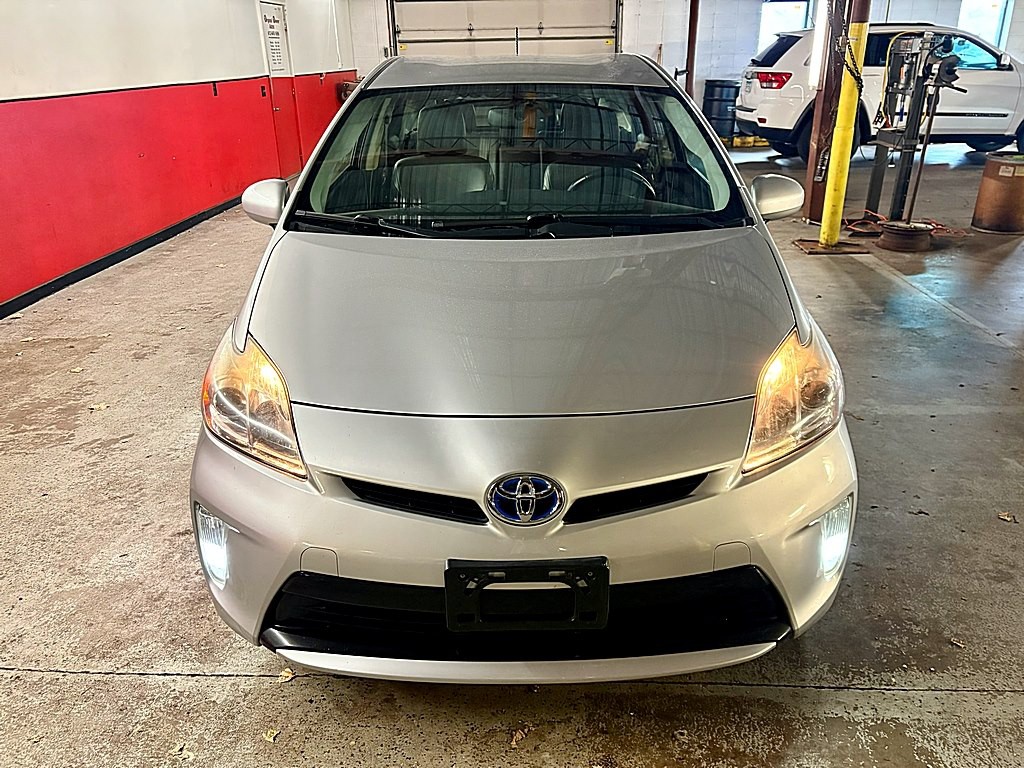 2013 Toyota Prius Image 9