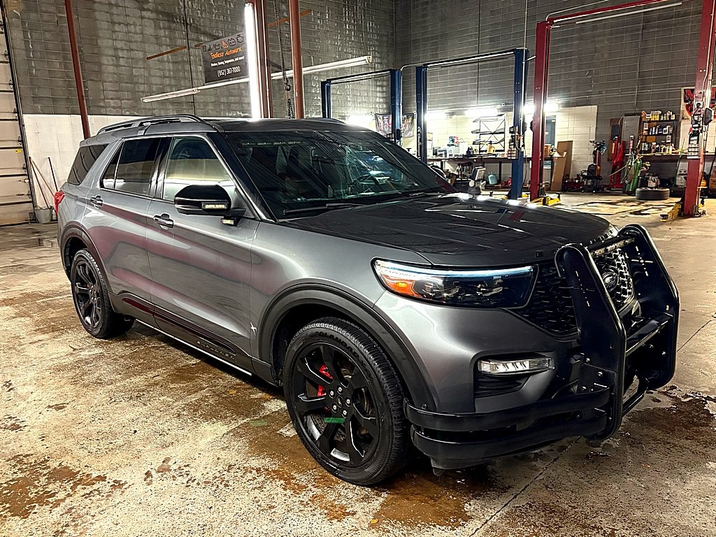 2021 Ford Explorer Image 8