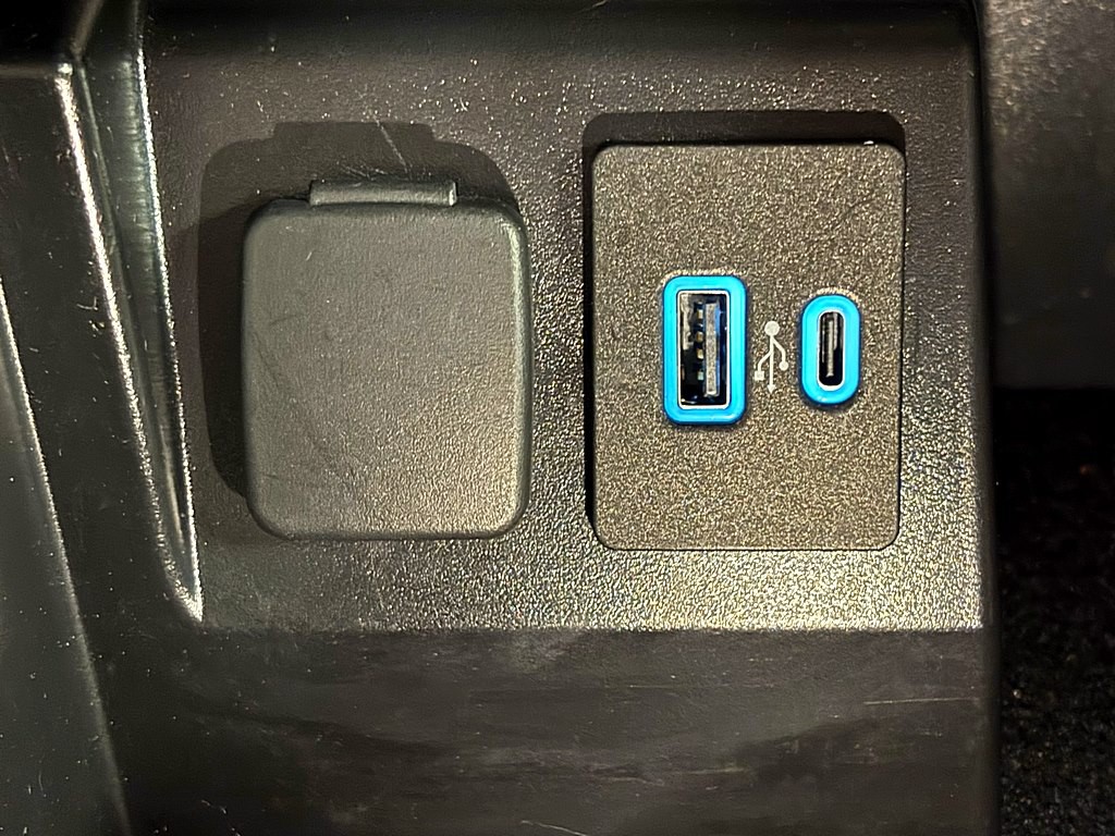 2021 Ford Explorer Image 18