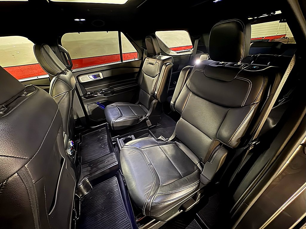 2021 Ford Explorer Image 25
