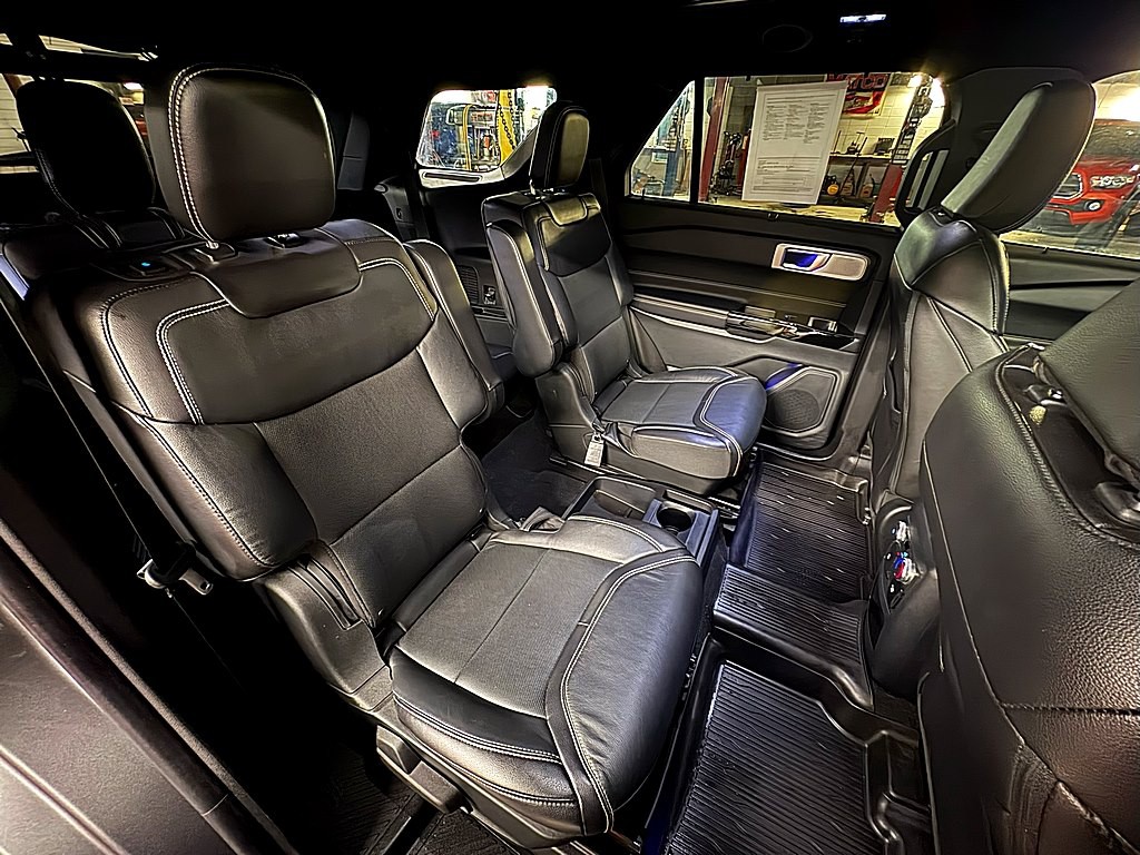 2021 Ford Explorer Image 33