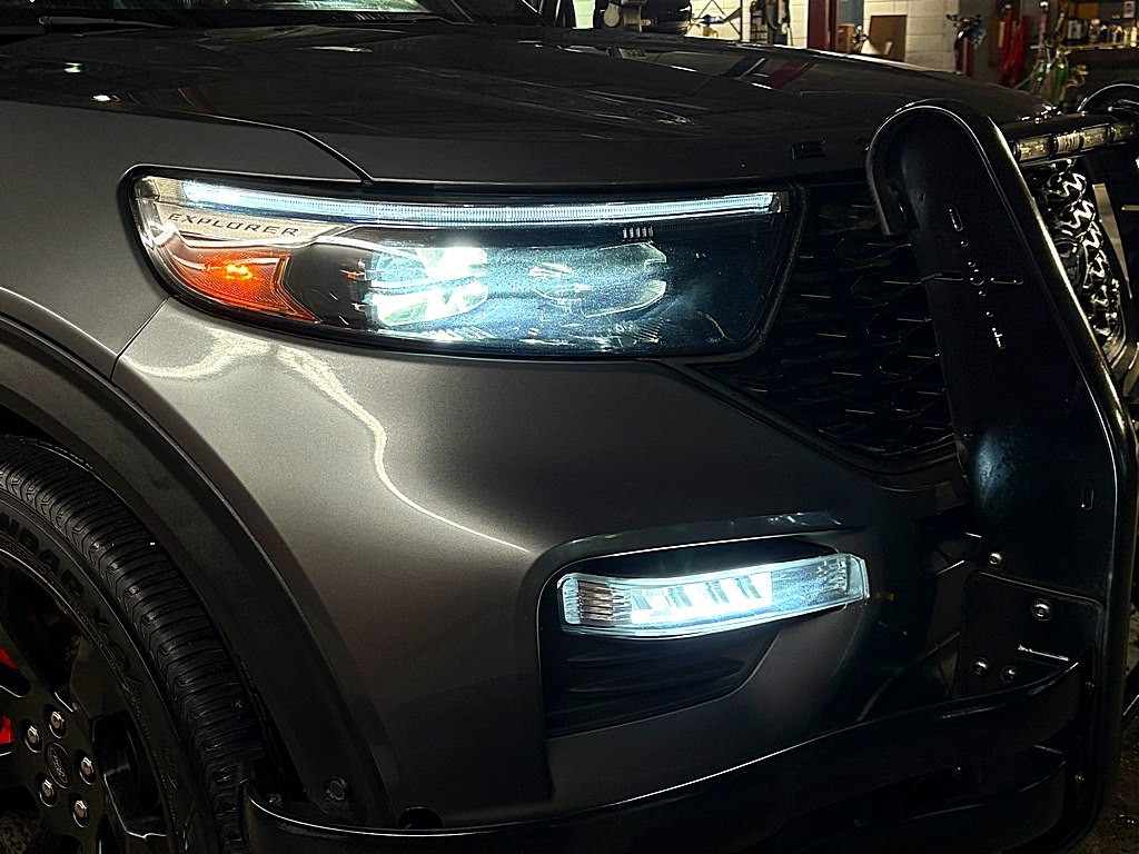 2021 Ford Explorer Image 38