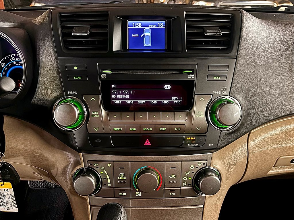 2011 Toyota Highlander Image 13