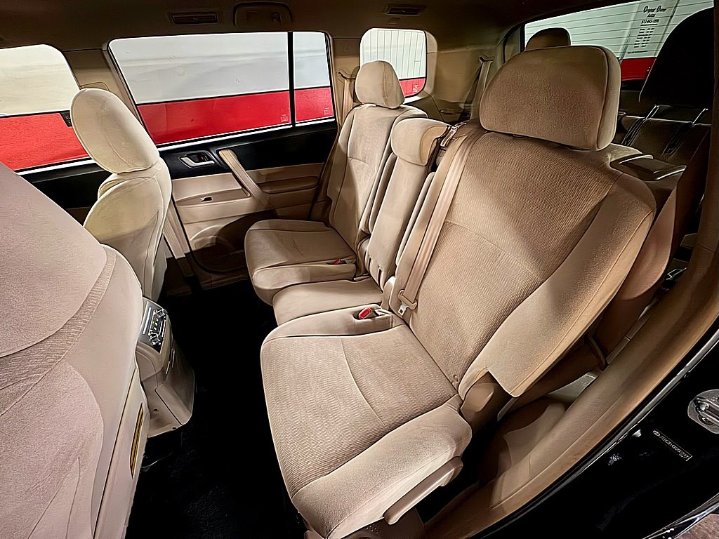 2011 Toyota Highlander Image 21